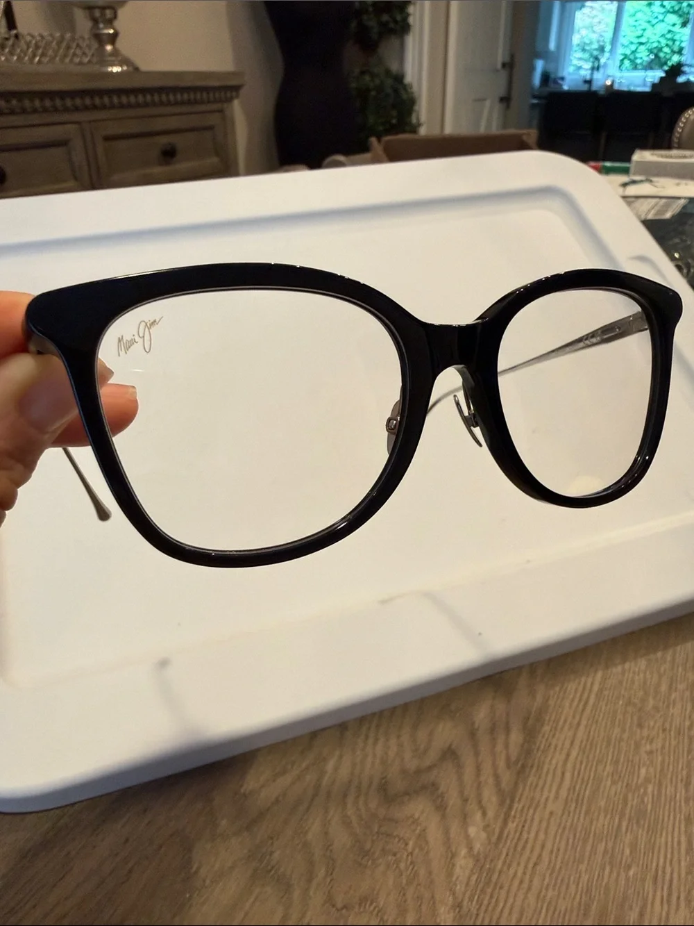 Maui Jim slight cateye Optical Frames with silver frames